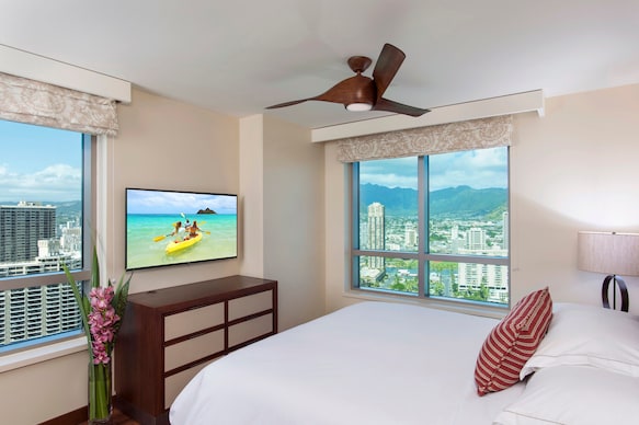 The Grand Islander by Hilton Grand Vacations