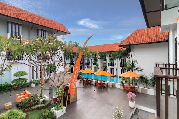 HARRIS Hotel Kuta Tuban (FREE AIRPORT SHUTTLE)