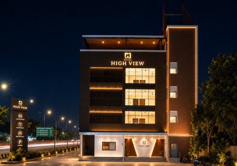 High View Lodging