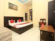 OYO 15848 Hotel Mahajan Palace, Aligarh OYO 15848 Hotel Mahajan Palace, Aligarh