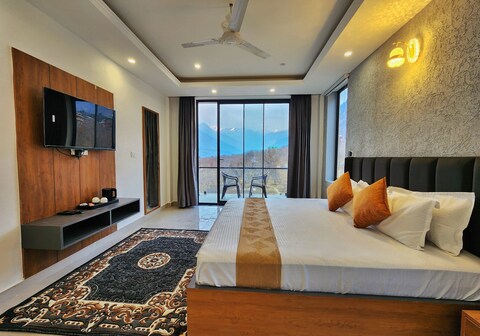 Applewood Resort & Spa