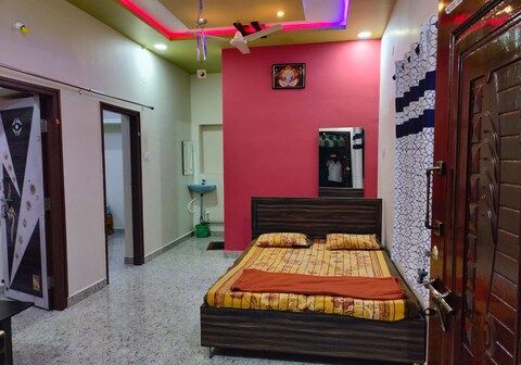New Pavan Guest House Hampi