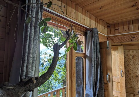 Magpie Treehouse Tandi Jibhi