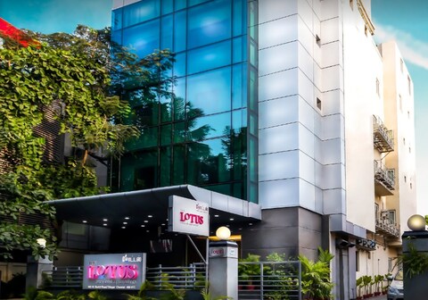 The Lotus Apartment Hotels - Burkit Road