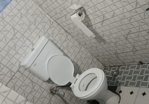 Jongki khun stay inn