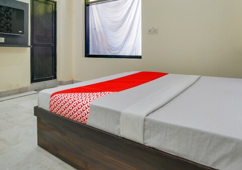 Hotel Orchid Regency