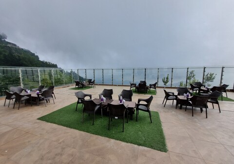 Forest View Stays Mussoorie by Travok