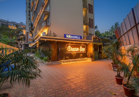 FabHotel Dream Inn I