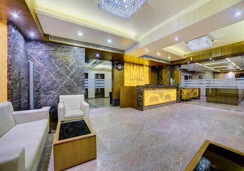 Hotel Furatt International