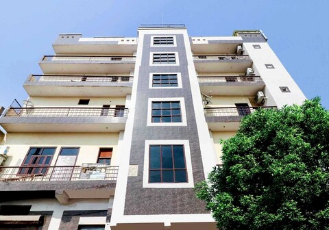 Collection O Aashiyana