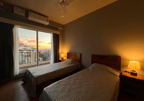 The West View, Serviced Apartments