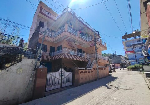 StayApart | Kumar Homestay with Caretaker