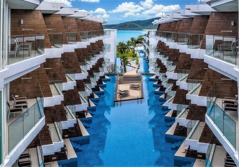 The Beachfront Hotel Phuket