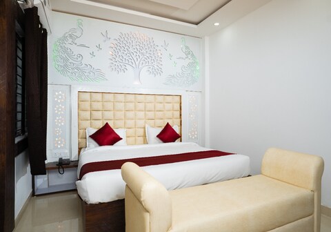 Hotel Maya Palace