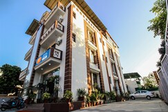 Hotel Galaxy @ 200m from Railways Station, Dehradun Hotel Galaxy @ 200m from Railways Station, Dehradun