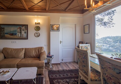 Jaisha | Entire 3BHK Cottage Near Lake