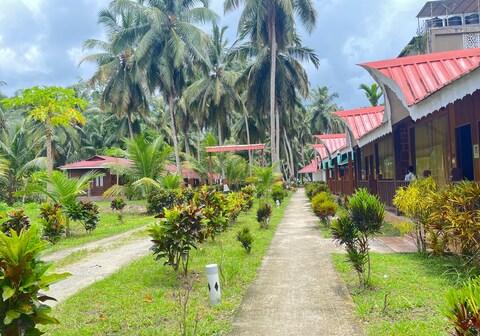 Havelock Beach Huts & Packages