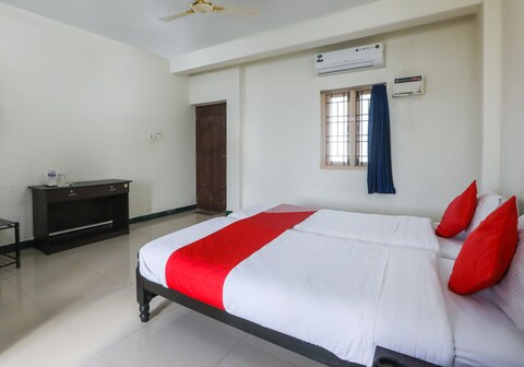 Hotel O D-QUBE HOTELS