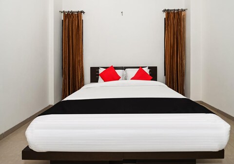 Hotel Khushi Continentall