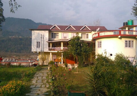 Jimmy's River Retreat