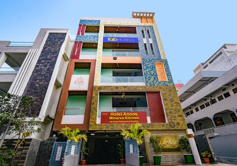 FabHotel Anoos