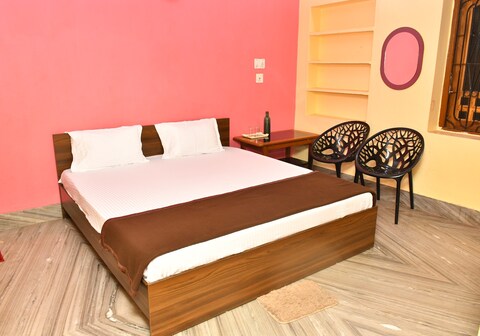 Shreekunj Lodge (300 mts to Jagannath Temple & 800 mts to Golden Beach)