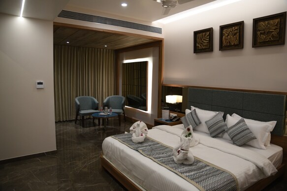 Hotel Hirisa - a unit of Hotel Fortune Palace