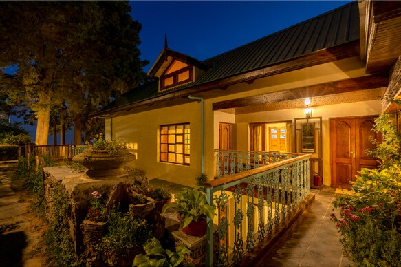 ama Stays & Trails | Ballyhack Cottage,Shimla