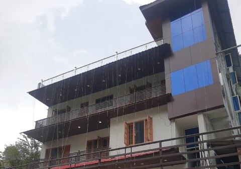 Hotel Heaven & Hills