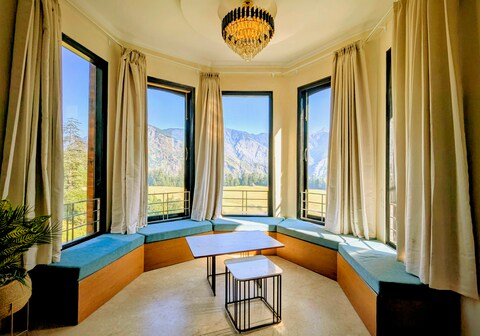 Heavenly Retreat, Shangarh