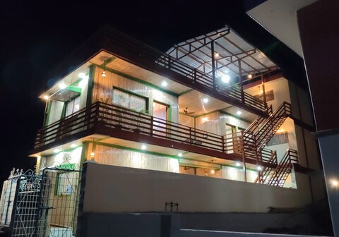 Gaharwar Wada