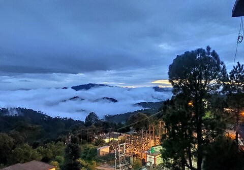 Royal's Homestay | Rooms & Caretaker