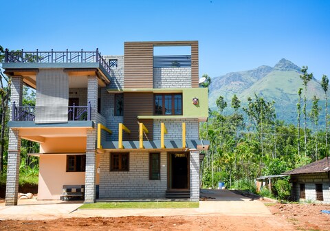 Summer Green Homesaty