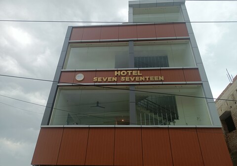 Hotel Seven Seventeen Asansol