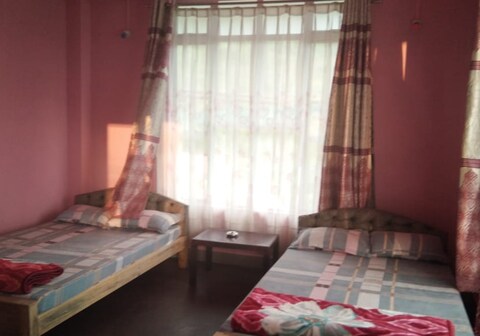 HOSPITALITY INN CHERRAPUNJEE (2)