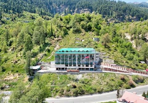 Manali Valley Resorts