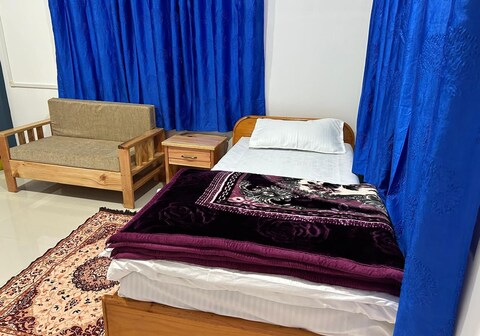 Dolkey Riverview Homestay