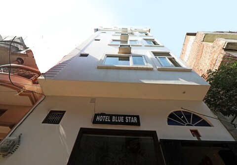 Hotel Blue Star