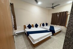 Hotel Darshan Palace - Near Dwarka Railway Station & Shree Dwarkadhish Temple, Dwarka Hotel Darshan Palace - Near Dwarka Railway Station & Shree Dwarkadhish Temple, Dwarka