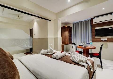 New Parimeet Residency Lodging and Boarding