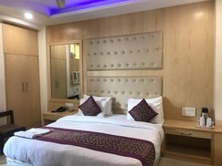 Hotel Saina International, Delhi Hotel Saina International, Delhi