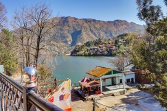 Akansha: The Lake View, Bhimtal Akansha: The Lake View, Bhimtal