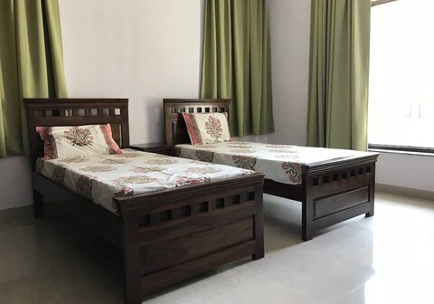 Experience Jaipur with Ethnic Living