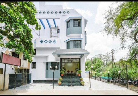 Hotel Ashoka Executive