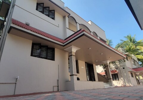 Sri Kamakshi Amman Homestay