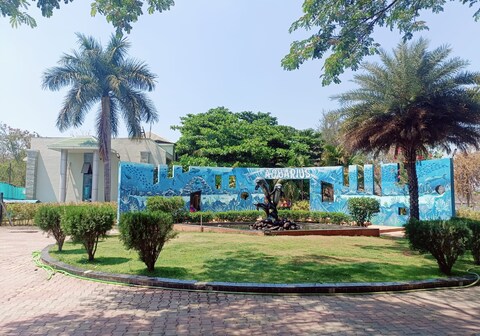 Aquarius Resort