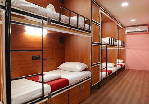 Rahul AC Dormitory (Boy's & Girls)