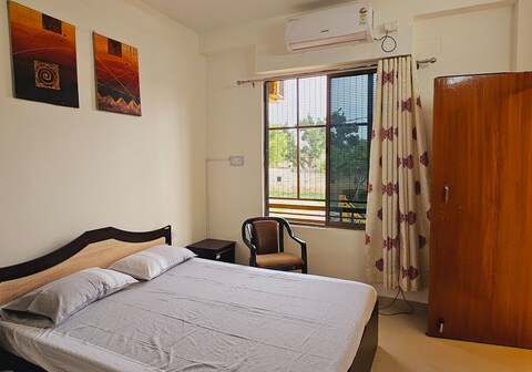 Janki Devi Home | 1 Km from Shree Ram Temple