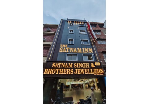 The Satnam Inn Varanasi