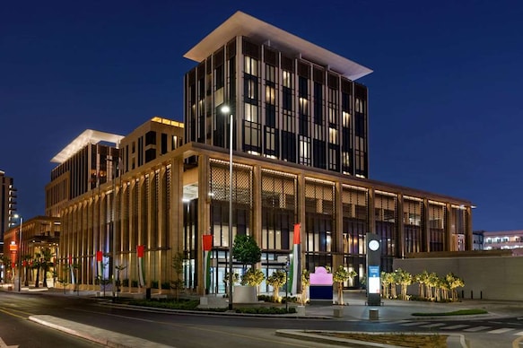 Mercure Dubai Gold District